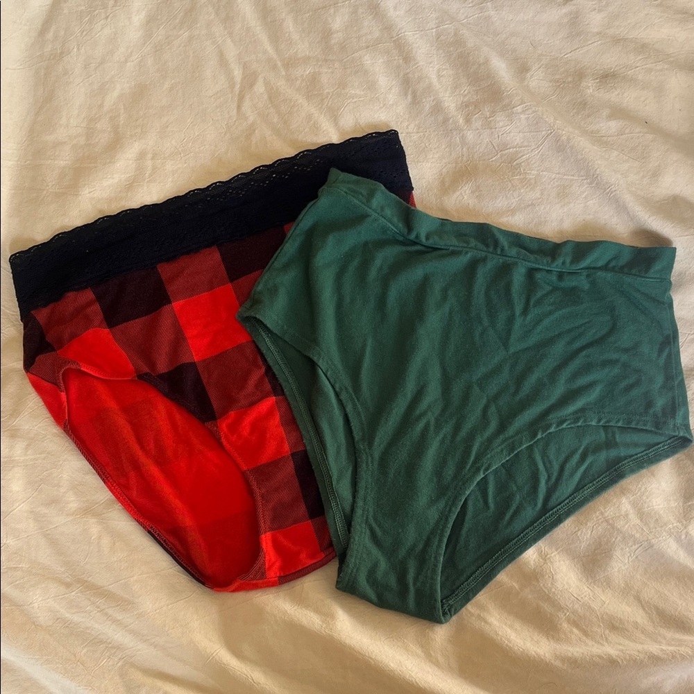 MEUNDIES - NWOT High-Waisted Brief Set